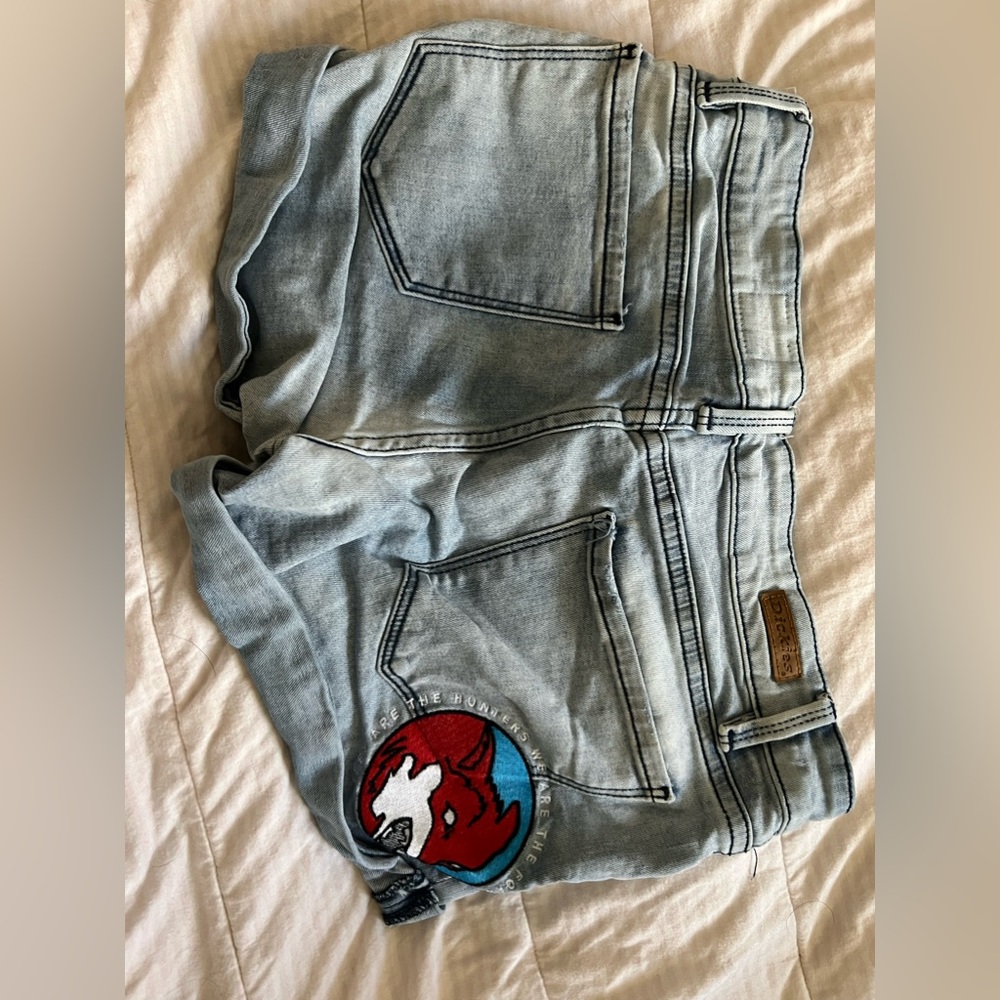 taylor swift 1989 fox shorts